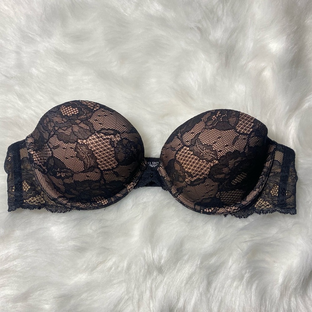 Victoria’s Secret BIOFIT Stape Less Bra Size 34B